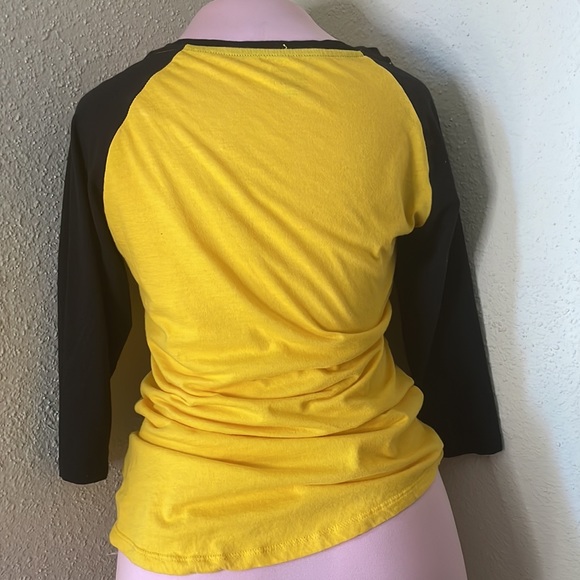 Vs PINK Bling Pirates Tee - Picture 2 of 6